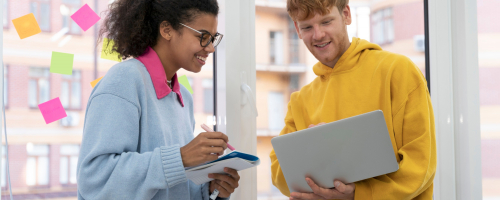 Rencontrer un·e professionnel·le pour s'informer sur un métier