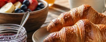 Petit-déjeuner européen et jeux...