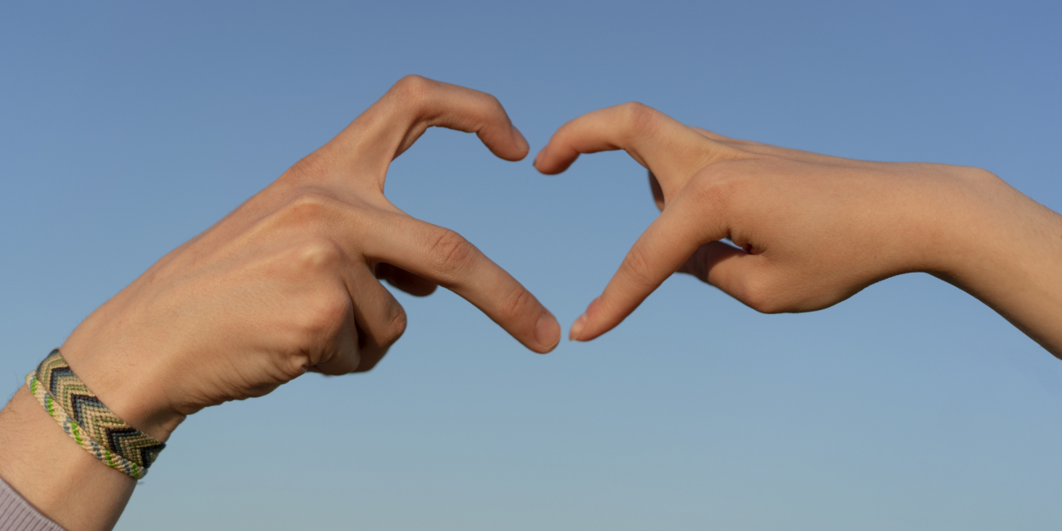 Entraide et solidarité : aider les autres près de chez toi